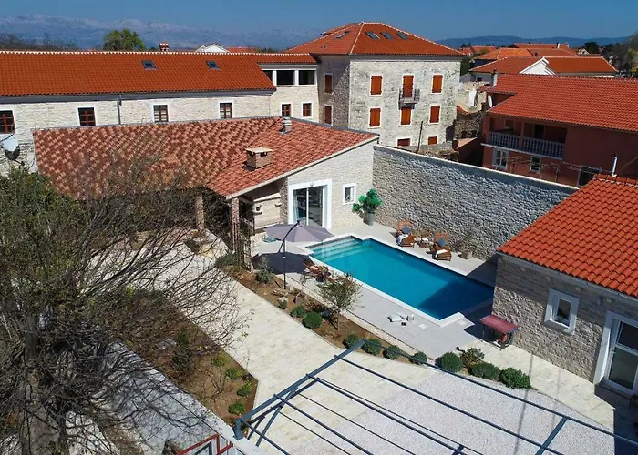 Granar Zadarvillas *