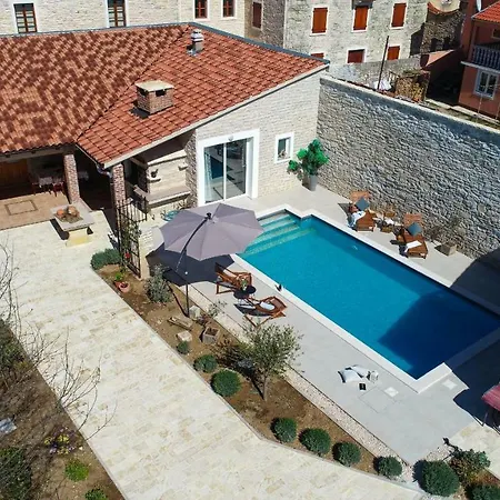Granar Zadarvillas ヴィラ