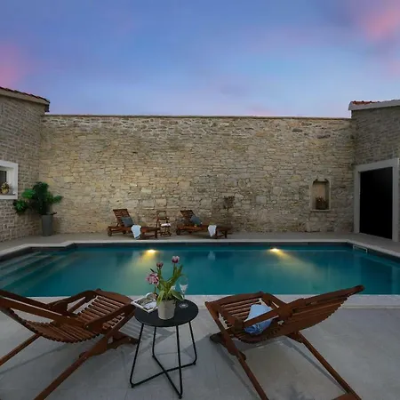 Granar Zadarvillas Villa *