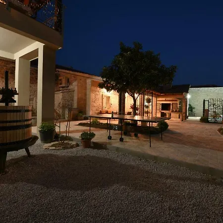 Granar Zadarvillas *