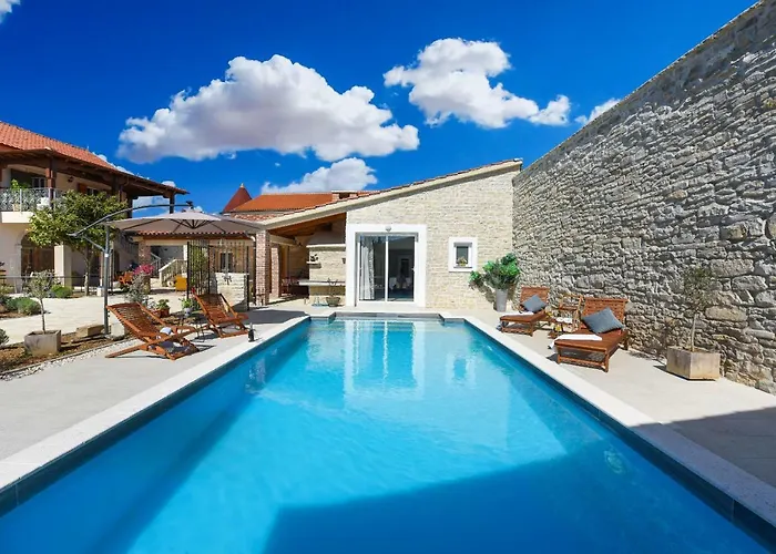 Granar Zadarvillas Villa *
