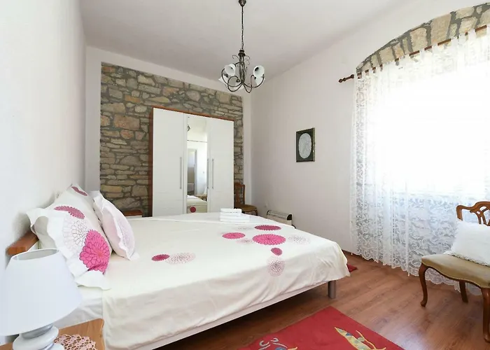 Granar Zadarvillas Smilcic