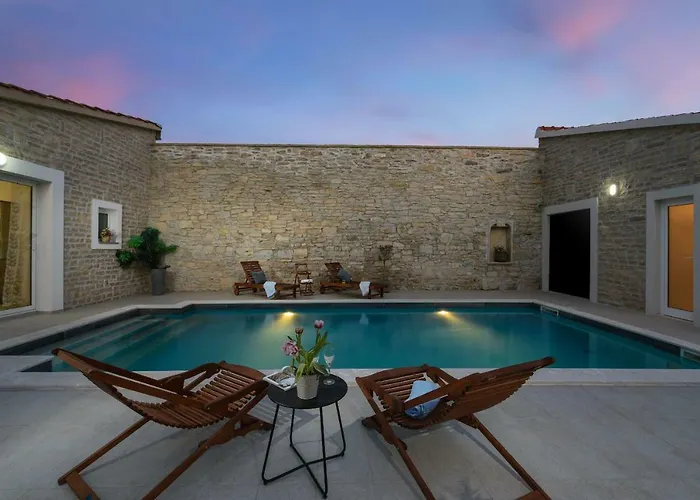 Granar Zadarvillas Villa *